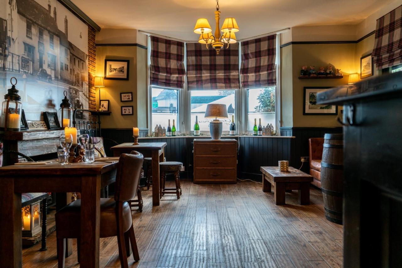 Grantham Arms Hotel Boroughbridge Exterior foto