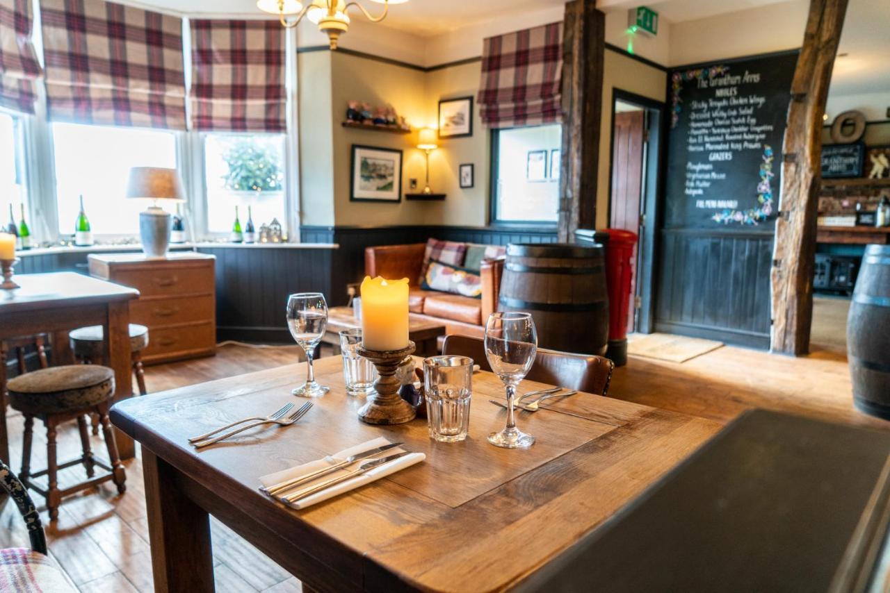 Grantham Arms Hotel Boroughbridge Exterior foto